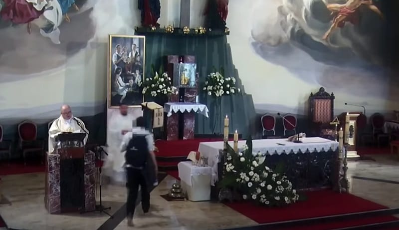 Sprawa prawdopodobnie zostanie umorzona. Czerwcowy atak na Eucharystię w Lubaczowie.