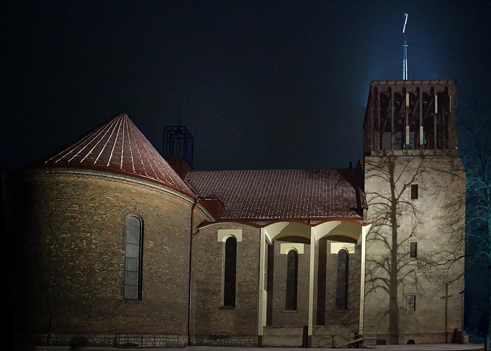 Kto widział, kto wie? Podpalacz w Parafii Świętych Apostołów Piotra i Pawła w Trzebini.